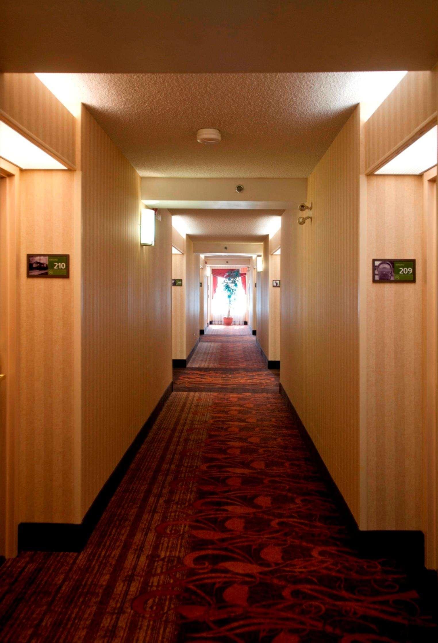 Hampton Inn Toronto-Mississauga West 내부 사진