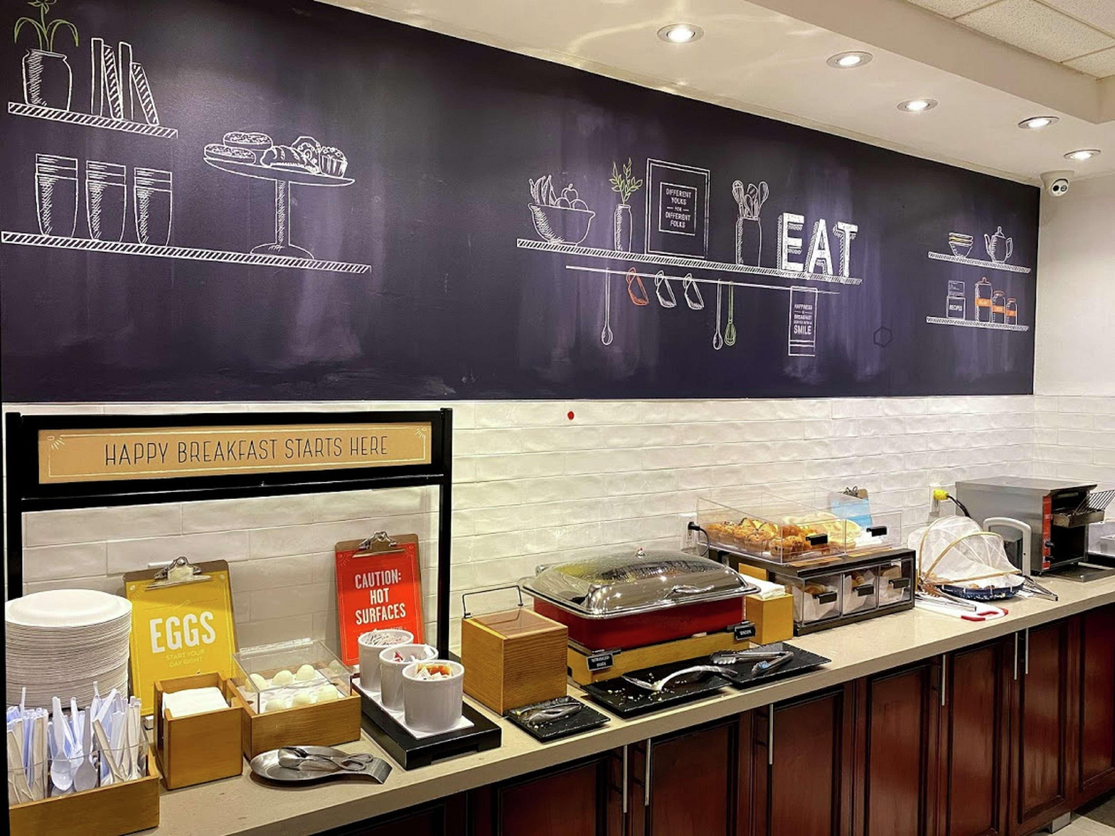 Hampton Inn Toronto-Mississauga West 외부 사진
