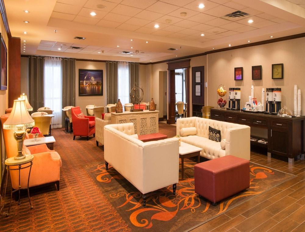 Hampton Inn Toronto-Mississauga West 외부 사진