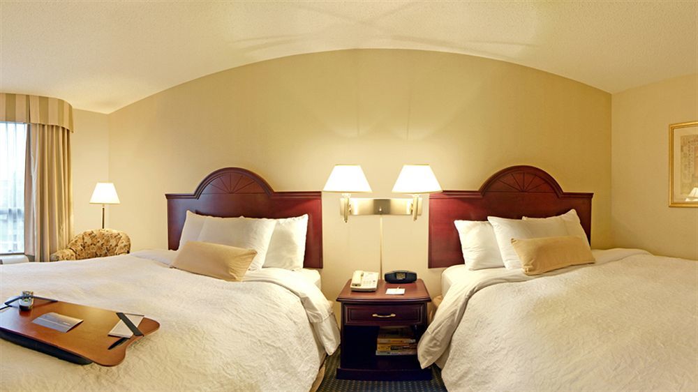 Hampton Inn Toronto-Mississauga West 외부 사진