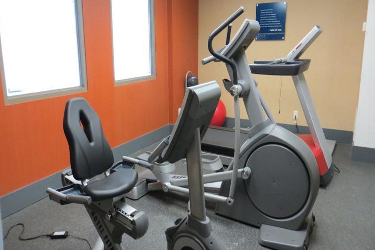 Hampton Inn Toronto-Mississauga West 외부 사진