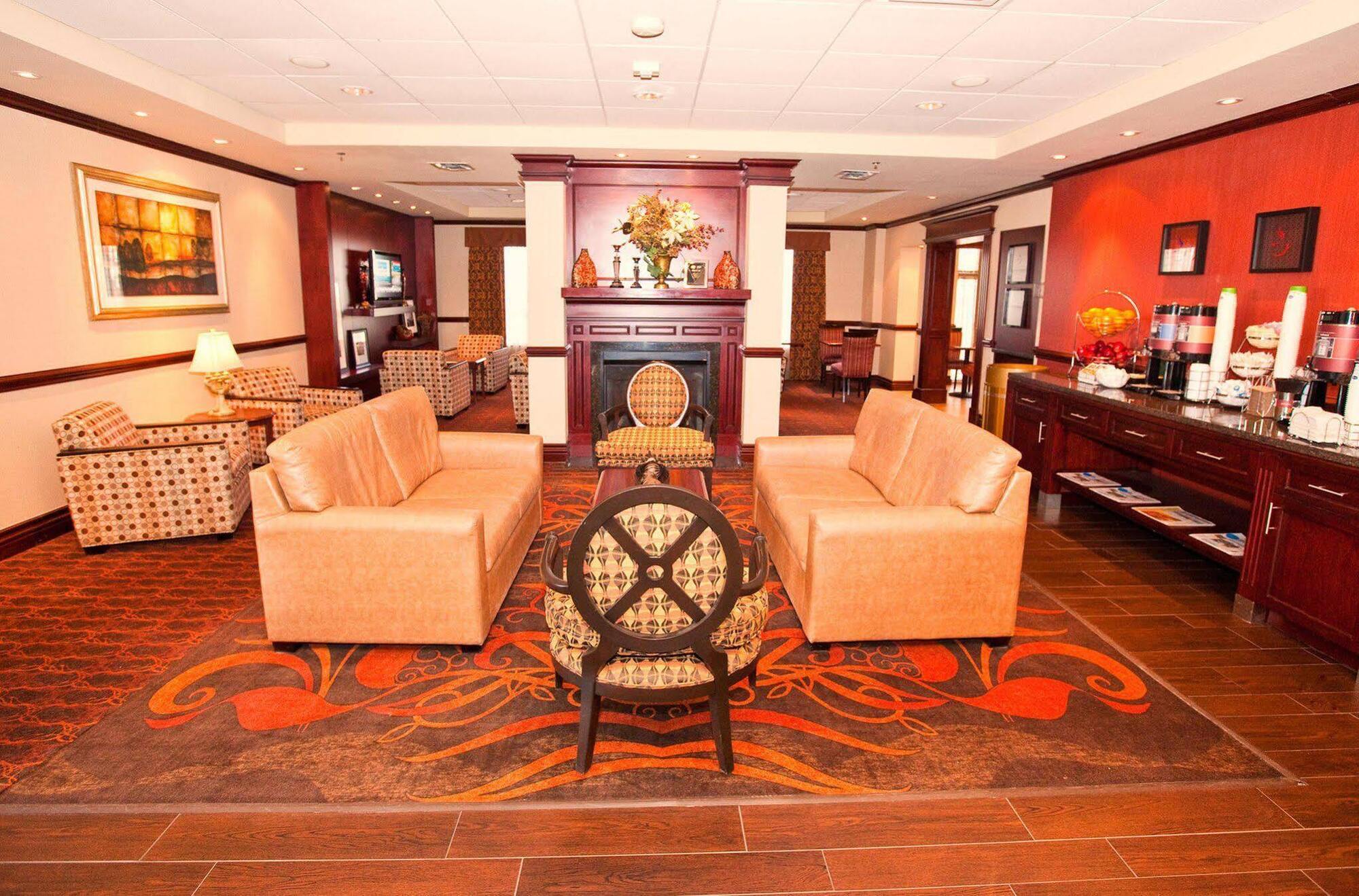 Hampton Inn Toronto-Mississauga West 레스토랑 사진